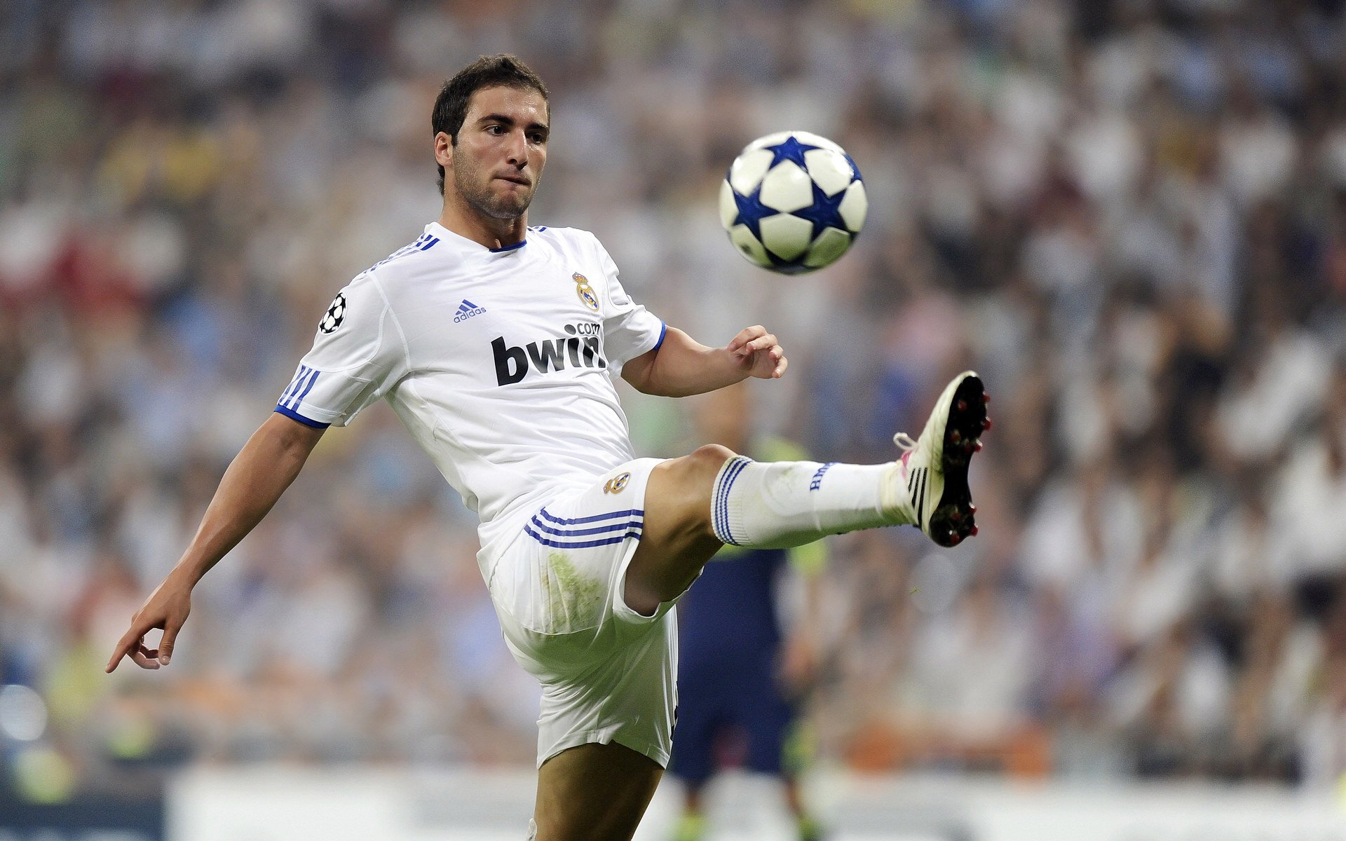 当拉文在上海滩打出统治级数据，一场改写格局的辽沪之战