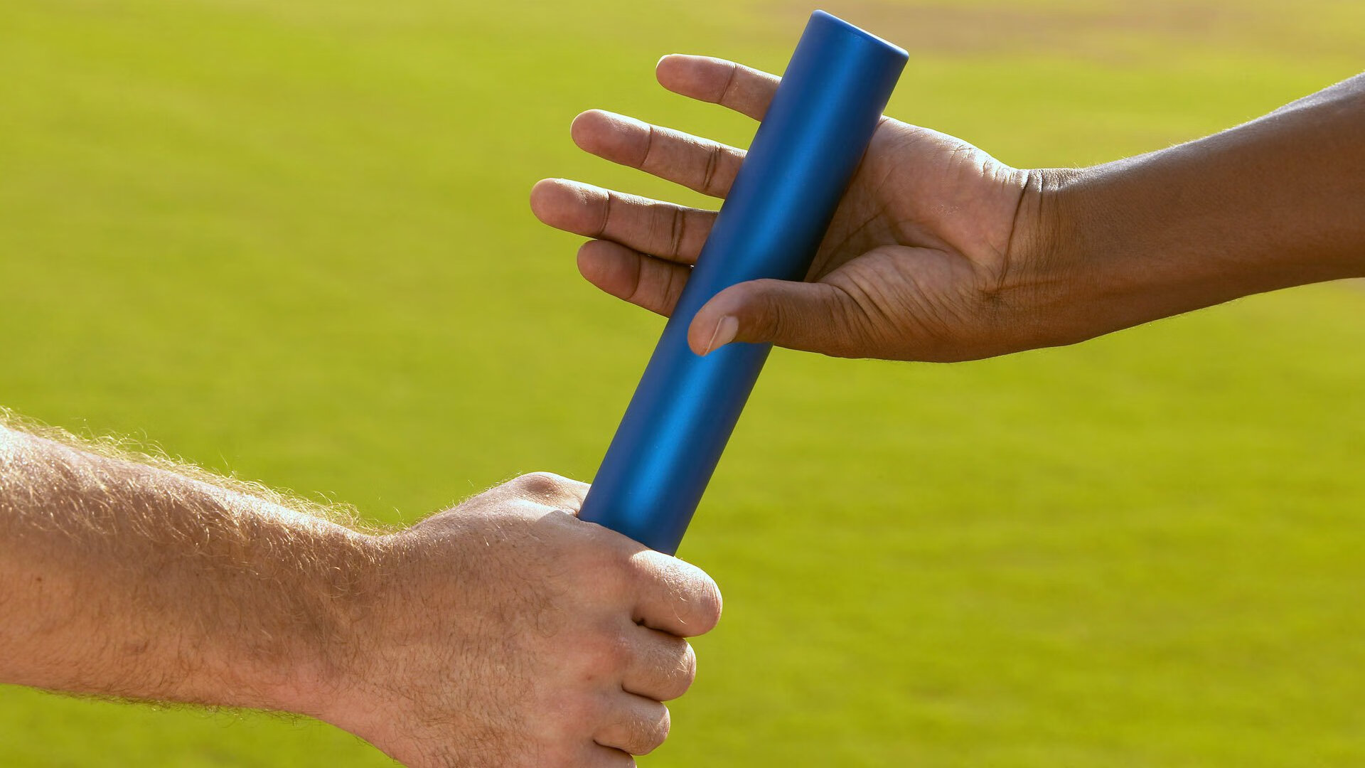 从丹麦童话到中国力量，当郑思维带队取胜遇上丹麦队翻盘德国队的启示