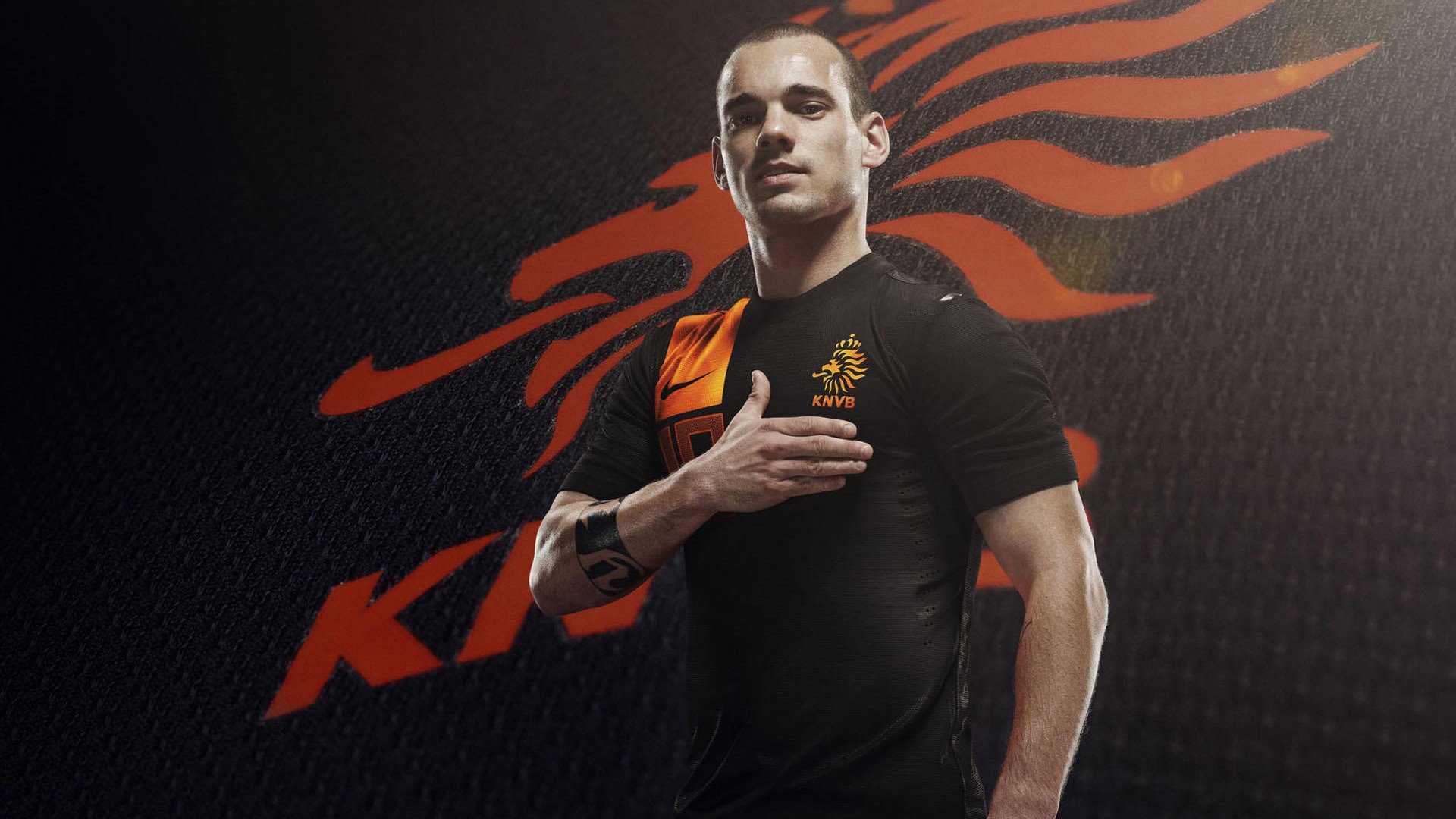 北欧神话破灭巴黎梦，奥亚尔萨瓦尔一剑封喉，丹麦逆袭写下足球诗篇